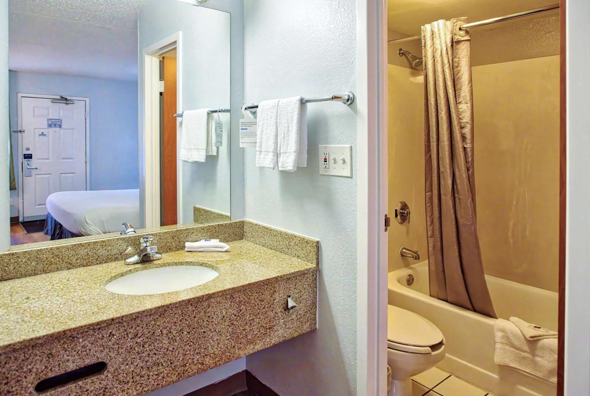 Motel 6-Buffalo, Ny - Airport - Williamsville Exterior photo